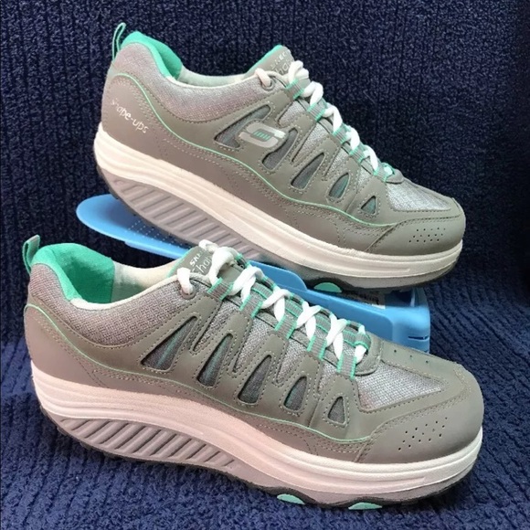 skechers shape ups 2.0